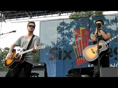 Emo - Ryan Follese and Nash Overstreet (Acoustic Live) @ Sixflags New England