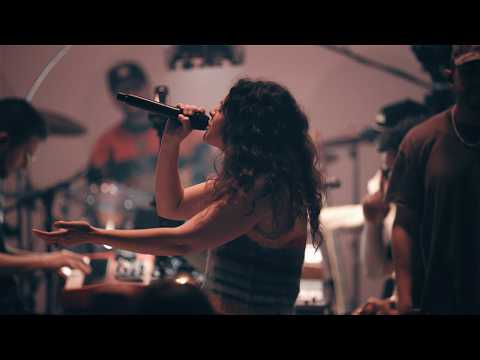 Mosaic MSC - Everything At Your Feet (Live)