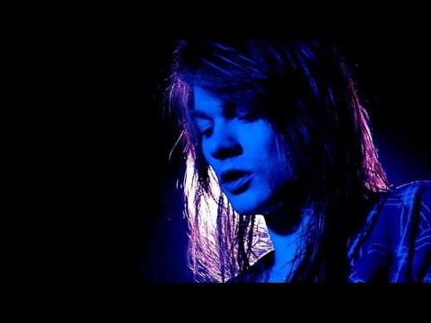 Video thumbnail for Don’t Cry (1985 Mystic Studio Session)