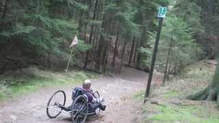 preview picture of video 'Offroad im Handbike zur Grundmühle'