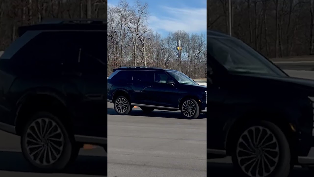 2026 Hyundai Palisade Hybrid Calligraphy AWD in CR's avoidance maneuver test