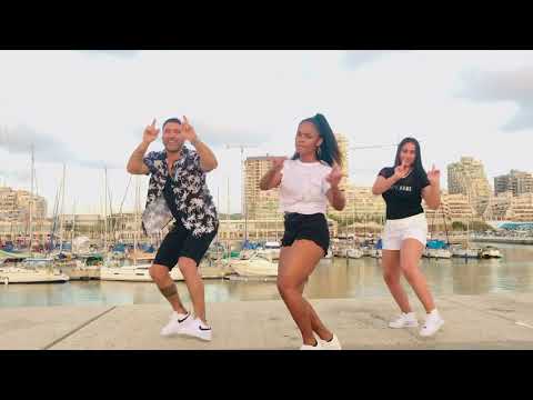 Aunque sea un ratico @LeoniTorres @Cimafunk @brendanavarreteoficial