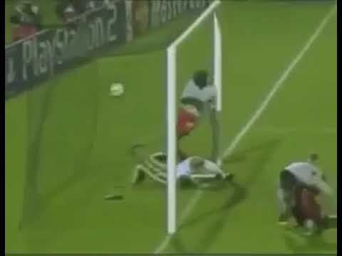 Nilmar Honorato (Lyon) - 03/11/2004 - Lyon 4x2 Fenerbache-TUR - 2 gols