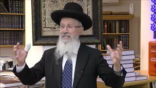 הרב הגאון אברהם יוסף שליט"א  יש מקדש פנימי בתוך גופו שהקדוש ברוך הוא משרה את שכינתו פרשת תרומה תשפ"ה (הערוץ של הרב אברהם יוסף) - התמונה מוצגת ישירות מתוך אתר האינטרנט יוטיוב. זכויות היוצרים בתמונה שייכות ליוצרה. קישור קרדיט למקור התוכן נמצא בתוך דף הסרטון