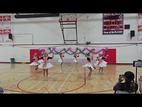 Nkauj hmoob kaj siab- Xy Lee ft. Mai Gia Yang - Nej Hom Zoo Zoo Nkauj