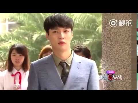 LAY funny LUKY ONE & GO FIGHTING