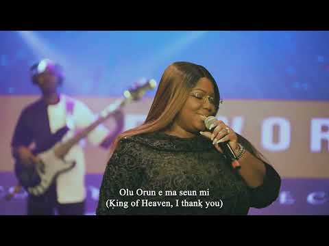 Mo Ti Ri Titobi Re (Official Video) featuring Oluwalonibisi