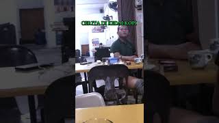 Download lagu Cerita Kedai Kopi #Calon Viral #pecintakopi #hiburan #youtubeshorts #story Wa mp3