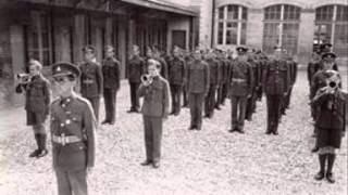 IDLE ON PARADE-ANTHONY NEWLEY