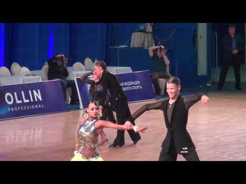 Petr Alexashin - Natalia Karakotova Rus, Rumba | WDSF Open Junior II Latin Final