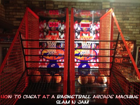 This Girl Is Really Good At Pop-A-Shot