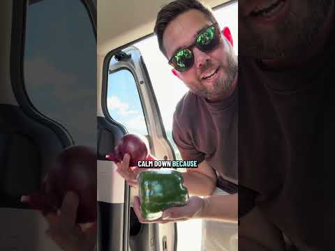 COOKING DINNER IN MY CAR WITH MY CROCKPOT😁