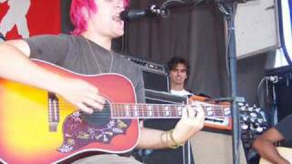 saves the day head for the hills