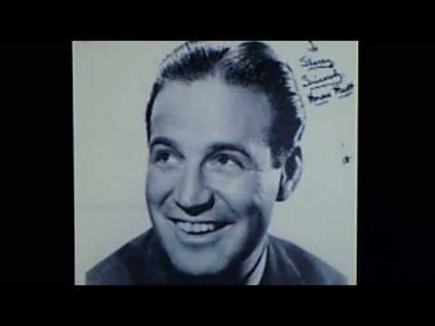 Horace Heidt and his Musical Knights, v./Jean Farney: "(Gimme a Little Kiss) Will Ya, Huh?" (1940)