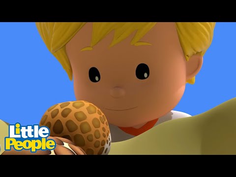 What has Eddie found on the beach? | 1 Hour of Preschool Learning | Little People – Fisher Price - Kids TV Series, Kingdom Kids Zone - Little People - Fisher Price