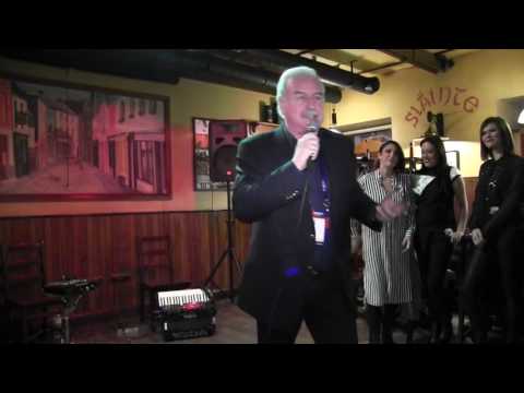 ESCKAZ in Kyiv: Marty Whelan (Ireland Commentator) Introduces Brendan Murray - Irish Party