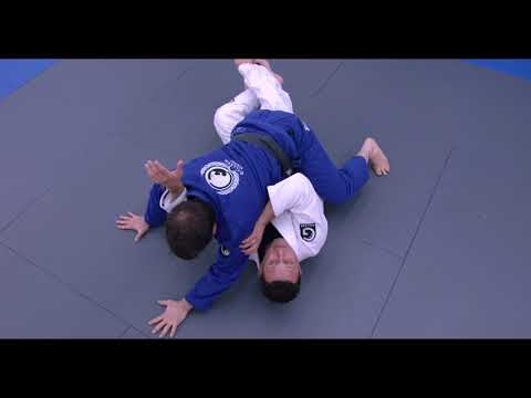 Renzo demonstrates a katagatame from the scorpion half-guard