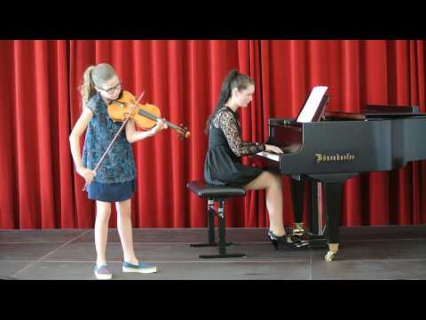 Nina Sofie  - Cantabile in D-Dur von N. Paganini - (live from concert) (2016)