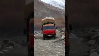 His truck has driven a million kilometers and could die in a Taliban zone