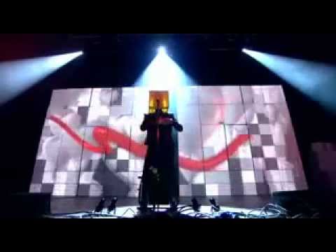 Video thumbnail for More Than a Dream / Heart [Live at Glastonbury Festival, Worthy Farm, Pilton, UK - 2010/06/26]