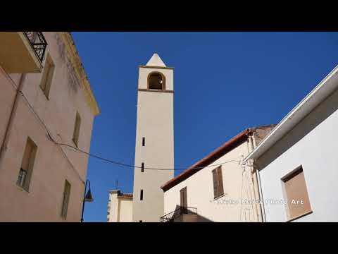 Per le vie del borgo di Bulzi in Sardegna