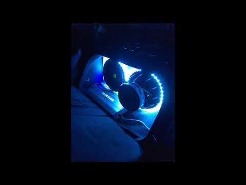 Nagy Krisz - Tollfelvásárló Lowbass By DcfBra