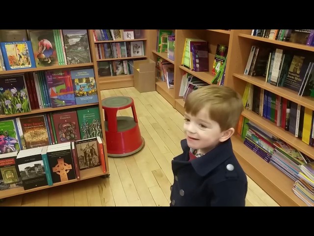 Video Uitspraak van Tadhg in Engels