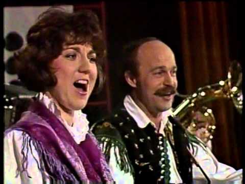 Ansambel Trim - Prijatelstvo je kri