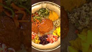 Download lagu Discover Why Ethiopian Food is the Most DELICIOUS Cuisine You've NEVER Tried! 🇪🇹 mp3