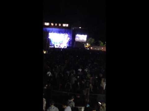 Amnesia rockfest part 2 The Offspring end of the line+No brakes