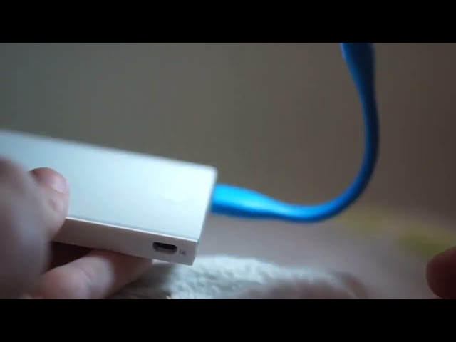 Vídeo relacionado con Bgfaquri 2 Piezas Luz USB LED Portátil Flexible para Portátil y PC, Lámpara USB para Teclado con Bbrazo Ajustable, Iluminación Compacta y Eficiente para Escritorio, Viajes y Uso Nocturno