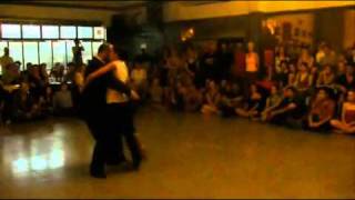 MARIANA DRAGONE Y SEBASTIAN DE LA VALLINA EN EL MOTIVO 01/04