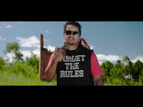 Skaiz feat Johane   Tsy mahasaraka anao Video Gasy Ploit 2018   YouTube