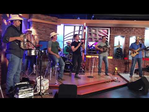 Los DesperadoZ ft. Eric Lee No Volvere Live