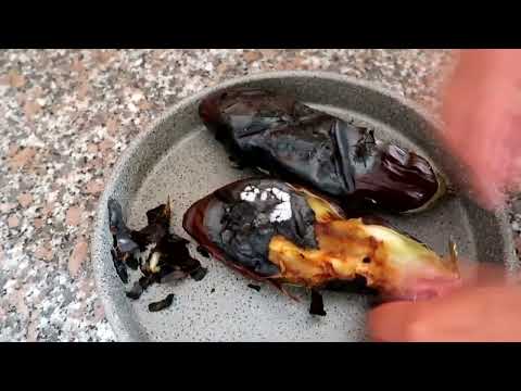 Berenjena Asada en la hornilla de la estufa Como prepararlo @LACHEFNAYELI
