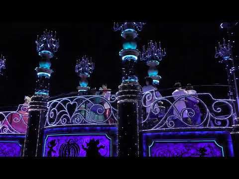 キム・トランカ主演の「プリンス・チャーミング」シーズンは8月にスタート