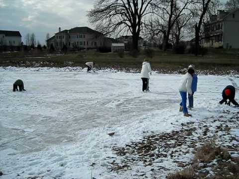 Bolada de neve na cabeça!!