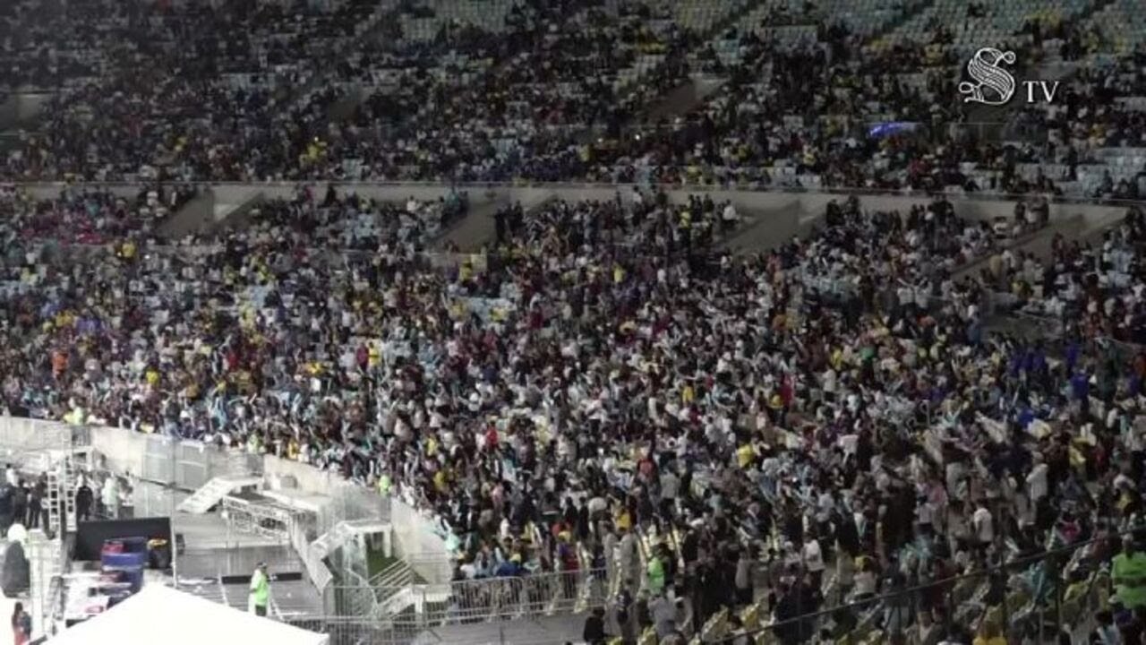 La Russa al Maracanà a Rio per la "Partida do Coracao", in campo grandi campioni per evento solidale