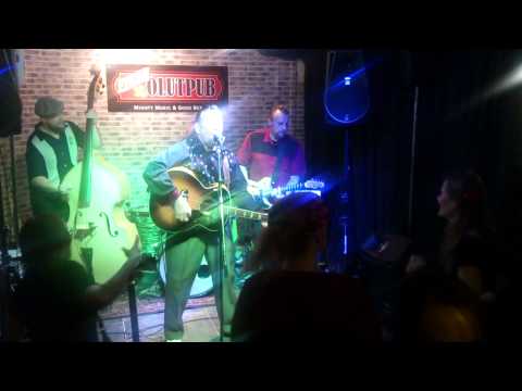 Rockin 8-Balls 2.4-2015 Eikan Pub JÄRVENPÄÄ