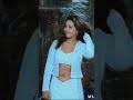 Bubbly Mumtaz Hot Body Show
