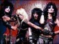 Motley Crue - Looks that Kill 
