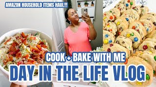 VLOG: DAY IN THE LIFE VLOG | EASTER EGG HUNT | COOK + BAKE WITH ME | AMAZON HOUSEHOLD ITEMS HAUL