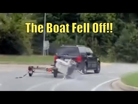 They Forgot Something | Boneheaded Boaters of the Week | Broncos Guru