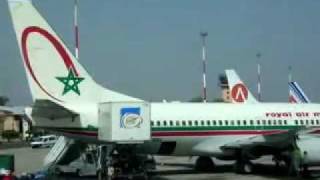 preview picture of video 'Transfert  navette aéroport Agadir al Massira (AGA) *Golf Hotel* - Airport Shuttles Agadir'