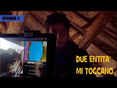 SABRINA VEDE UNA SAGOMA SCURA DAVANTI A LEI