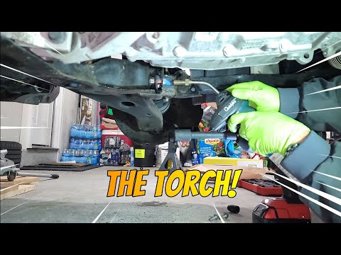 Ford Escape 2014-2019 Front control arm replacement