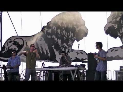 Chvaściu feat.Major - Daleko live[HD] @ Reggaeland 2012 07.07.2012 Płock