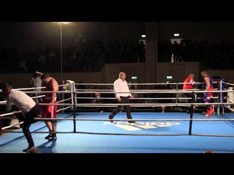 Leon Chartoi vs Amir Smesem - Finale SM Boxning 2014
