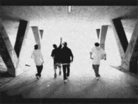 BREAKNECKS-OSLO(PROD.MR CRACKLE)