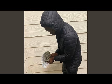 Putting Shii Dine (feat. Channel4Mark & DEE GLOKK)